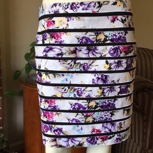 White House Black Market skirt